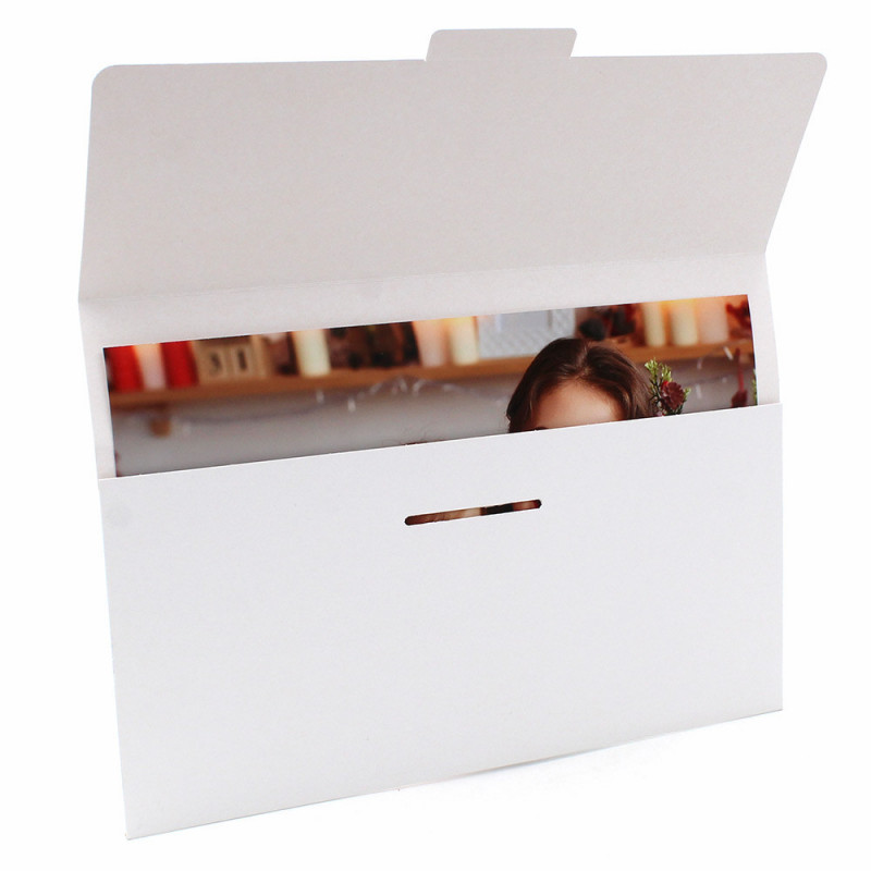 50-pochettes-agrandissements-22x32-blanche-ouverte-avec-photo