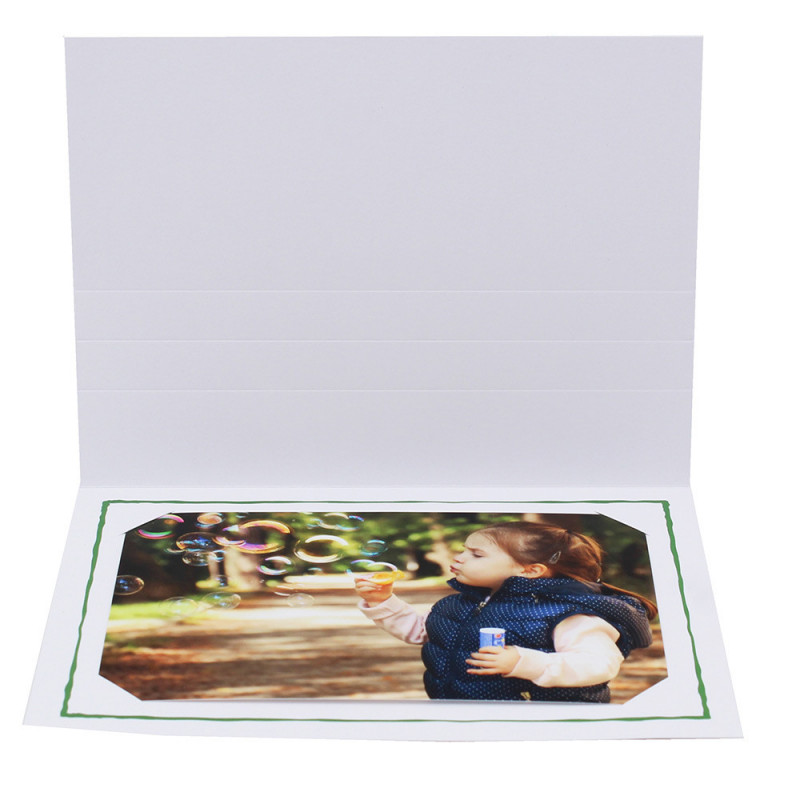 Cartonnage photo blanc - Yutz liseré vert foncé