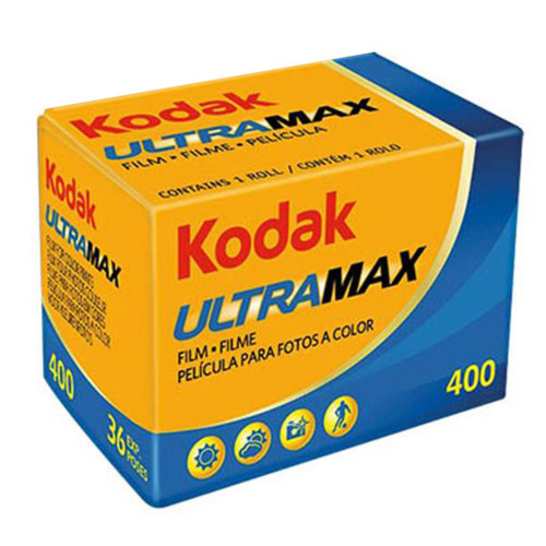 Kodak Film Ultramax 400 135-24 poses