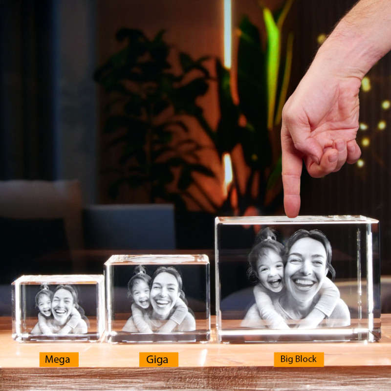 Cube 3D BIG BLOCK H en verre Viamant personnalisable